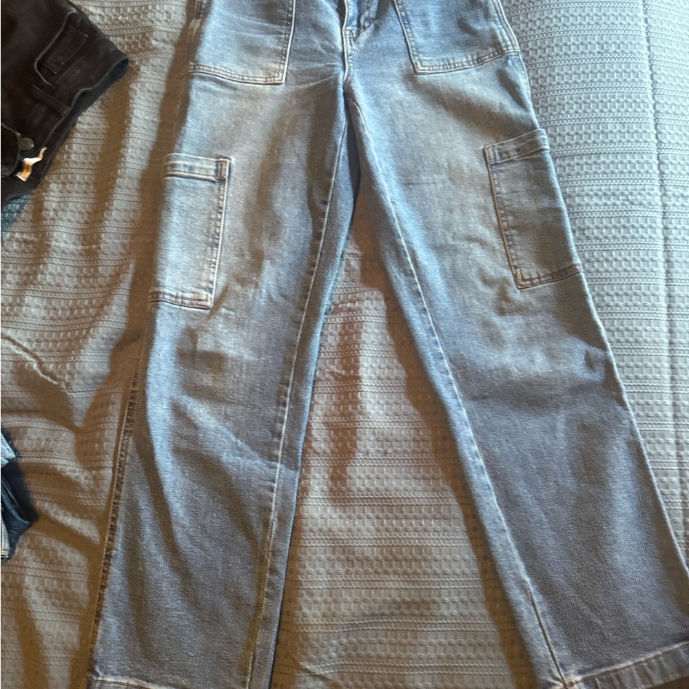 Women's Flare & Wide Leg Jeans - Gray